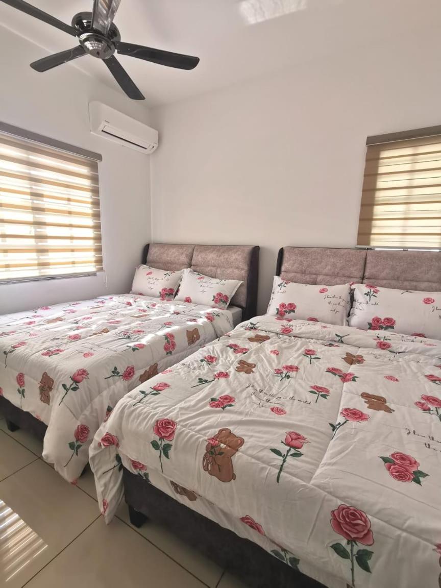 Port Dickson Batu 9 Home Stay Simpang Ampat  Eksteriør billede